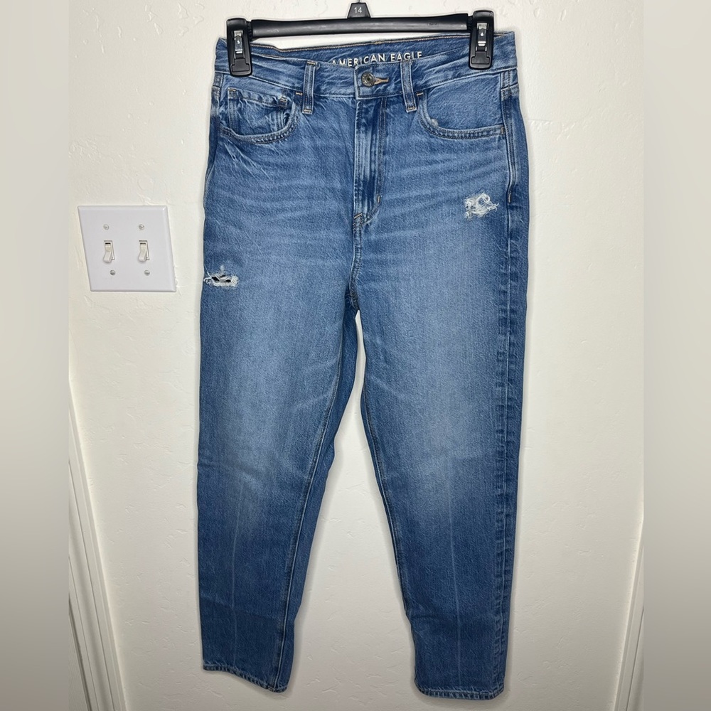American Eagle Mom Jeans